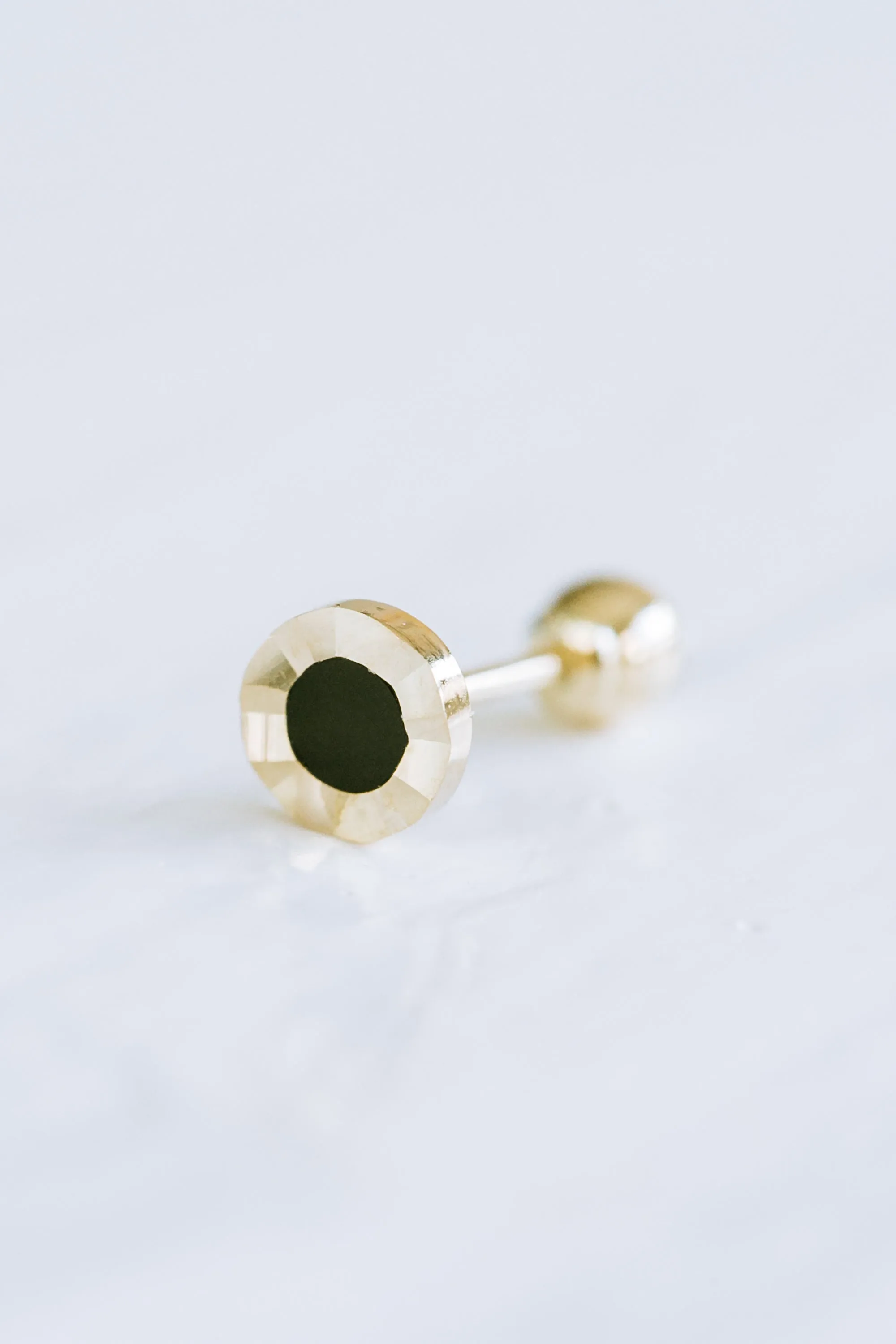 14K GOLD JEWELRY MINIMALIST DELICATE BLACK CIRCLE GOLD CUT ROUNDED BARBELL EAR STUD EARRING PIERCING