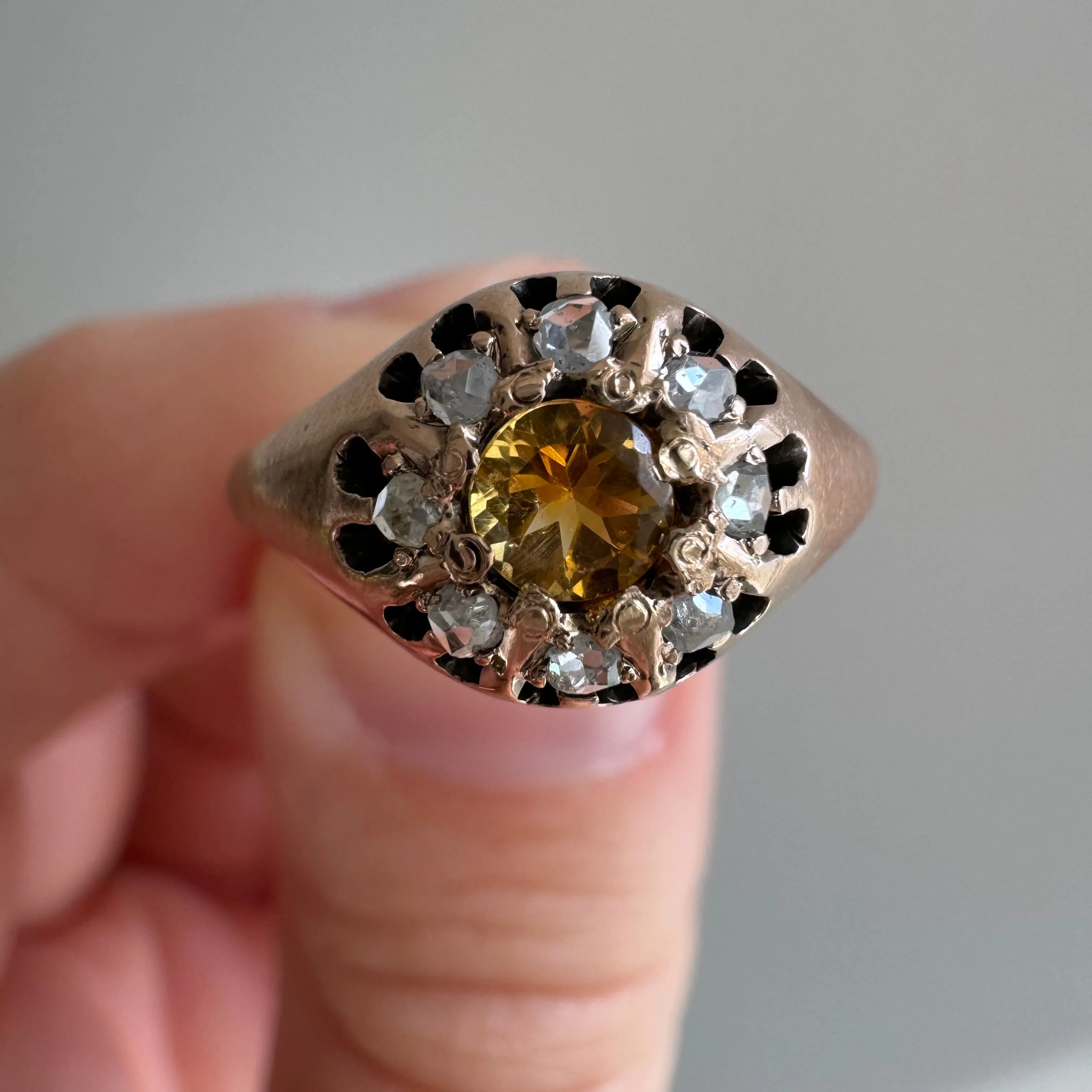 A N T I Q U E // daisy halo / 10k victorian rosy gold halo cluster ring with rose cut diamonds and citrine / size 5.75