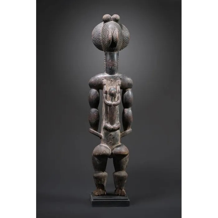 Attie Maternity Rare and Impressive Figure, Cte d'Ivoire