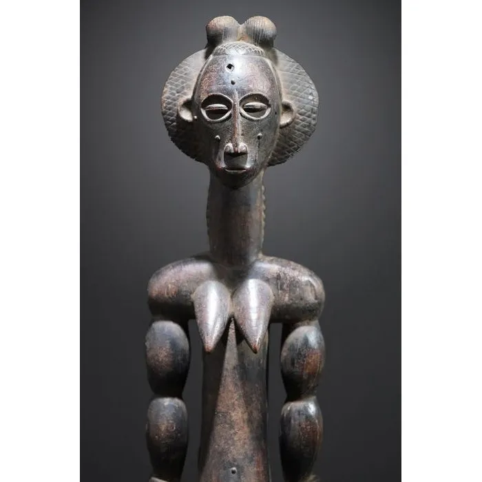 Attie Maternity Rare and Impressive Figure, Cte d'Ivoire