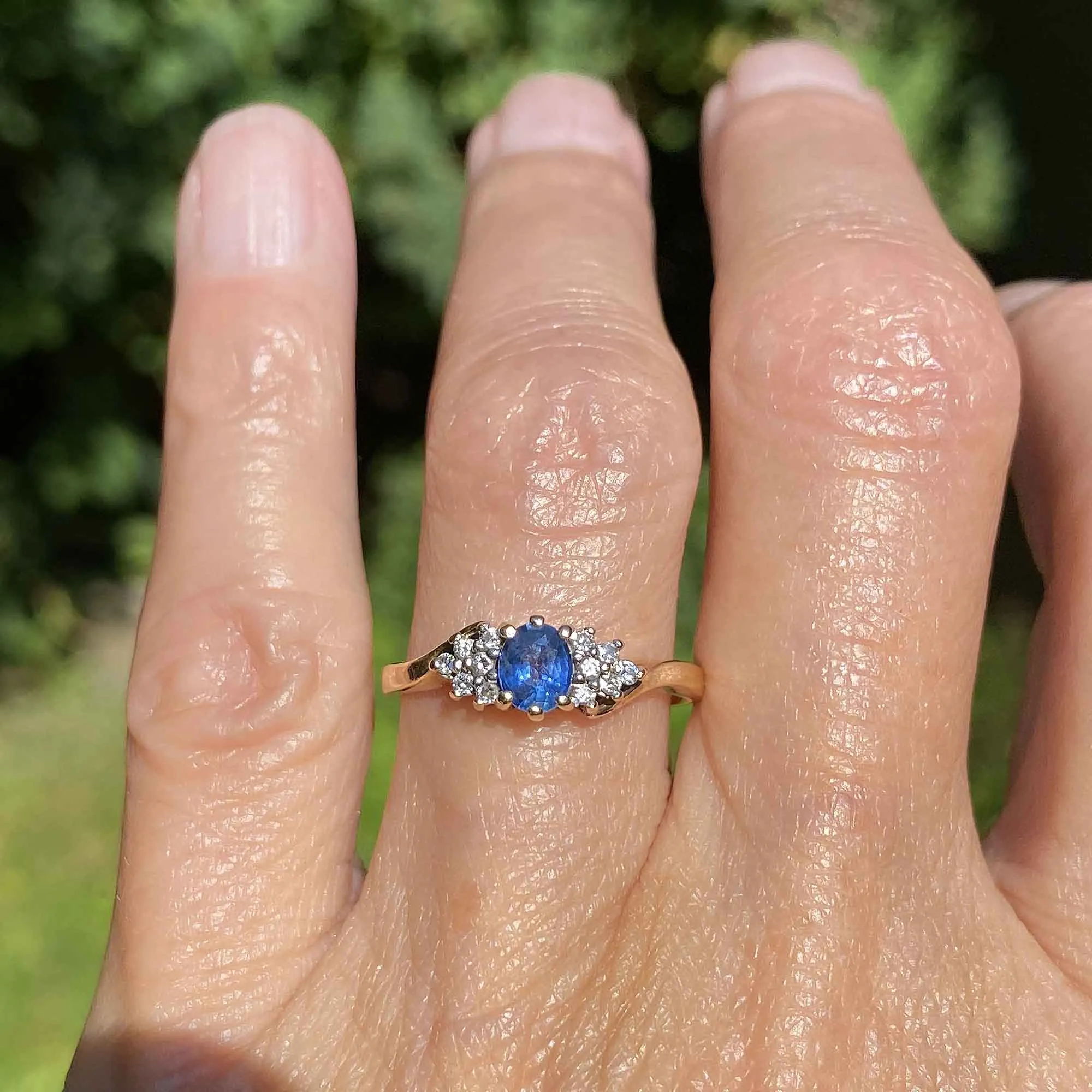 Diamond Cluster Natural Sapphire Ring in Gold