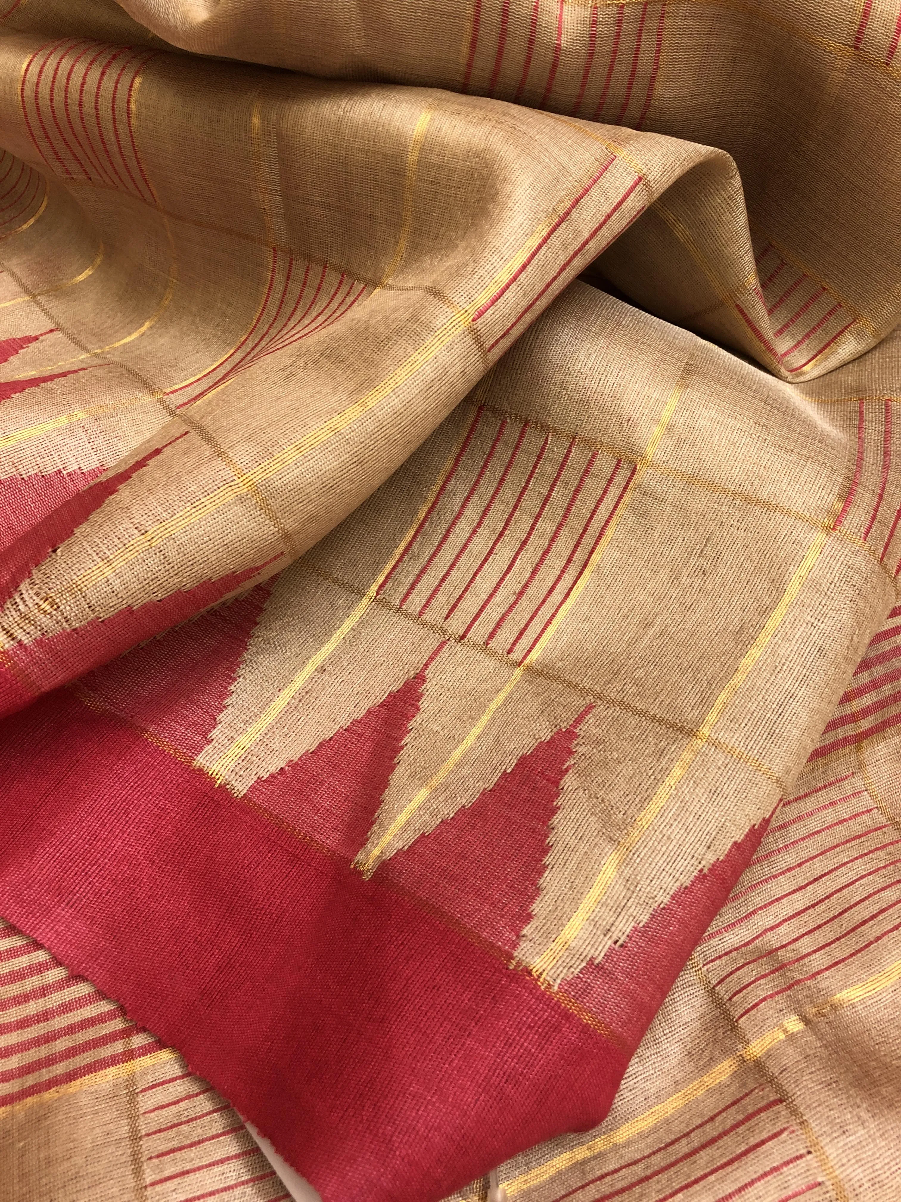 Dusty Offwhite Color Pure Tussar Silk Saree with Zari Check & Temple Border