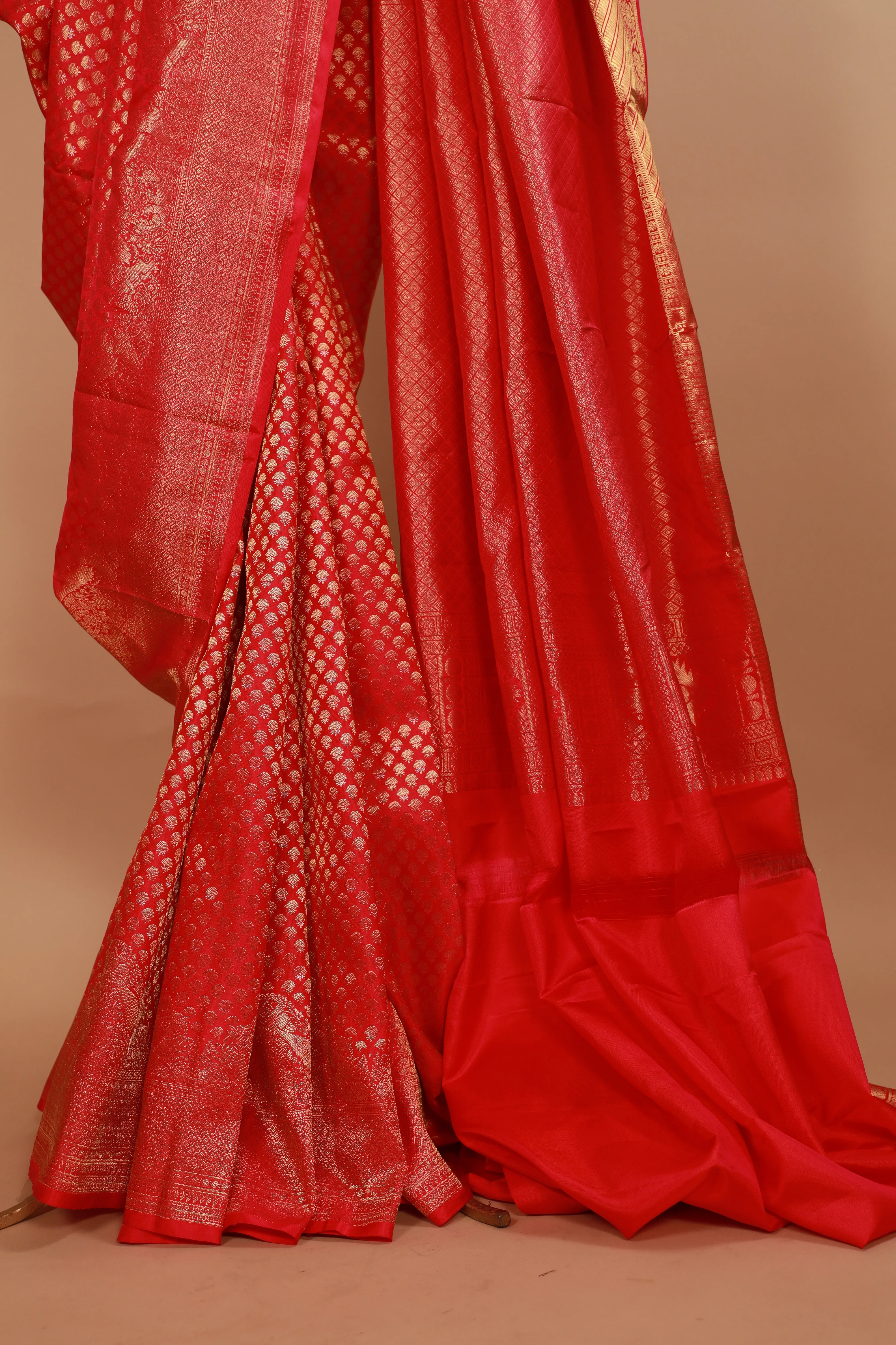 Hand crafted Pure Kanjivaram Silk zari woven saree