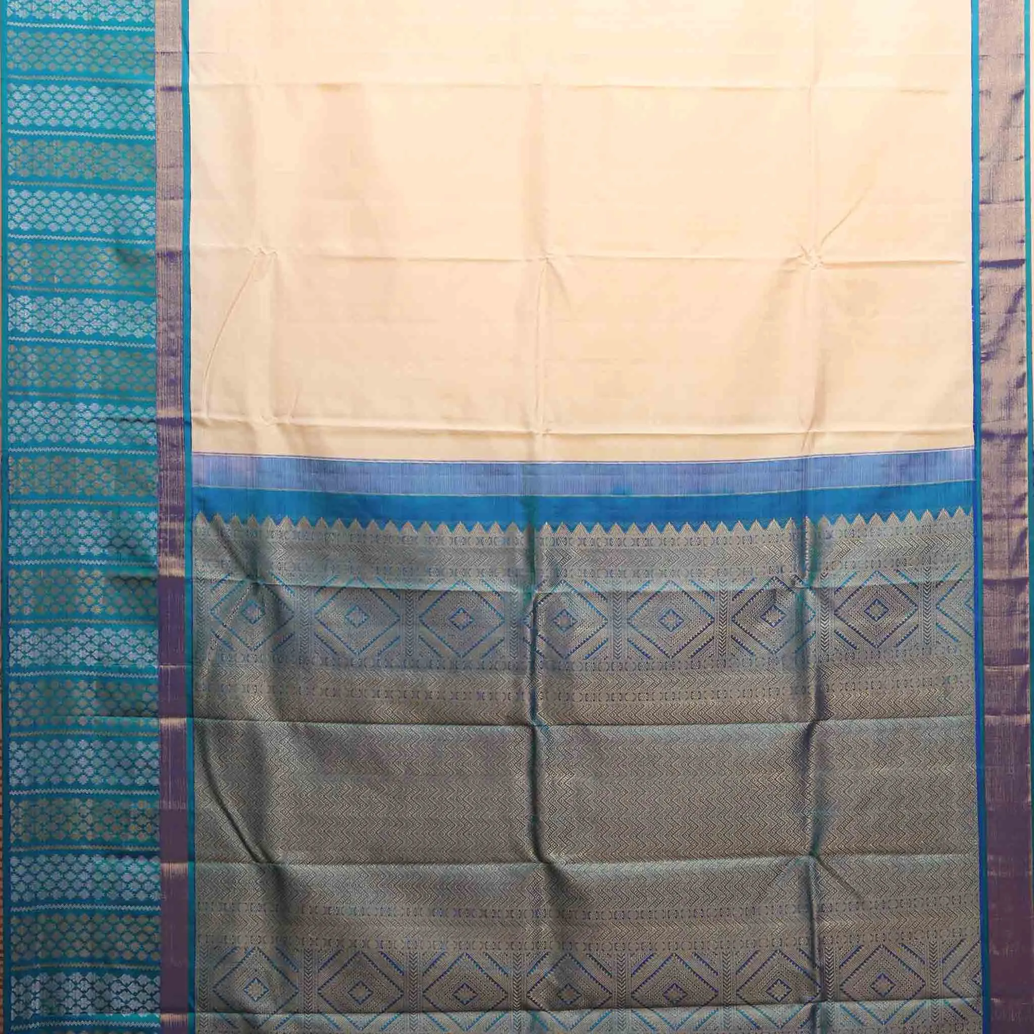 Handwoven Off-white with Blue Kanjivaram Silk Saree - 220N006582DSA