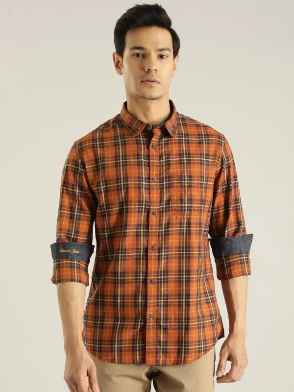 Men Checked Full Sleeve Cotton Blend Shirt