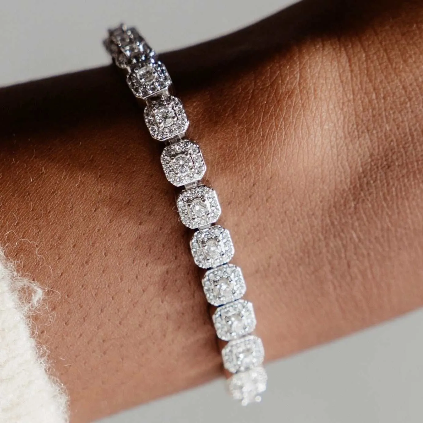 Micro Clustered Tennis Bracelet - White Gold