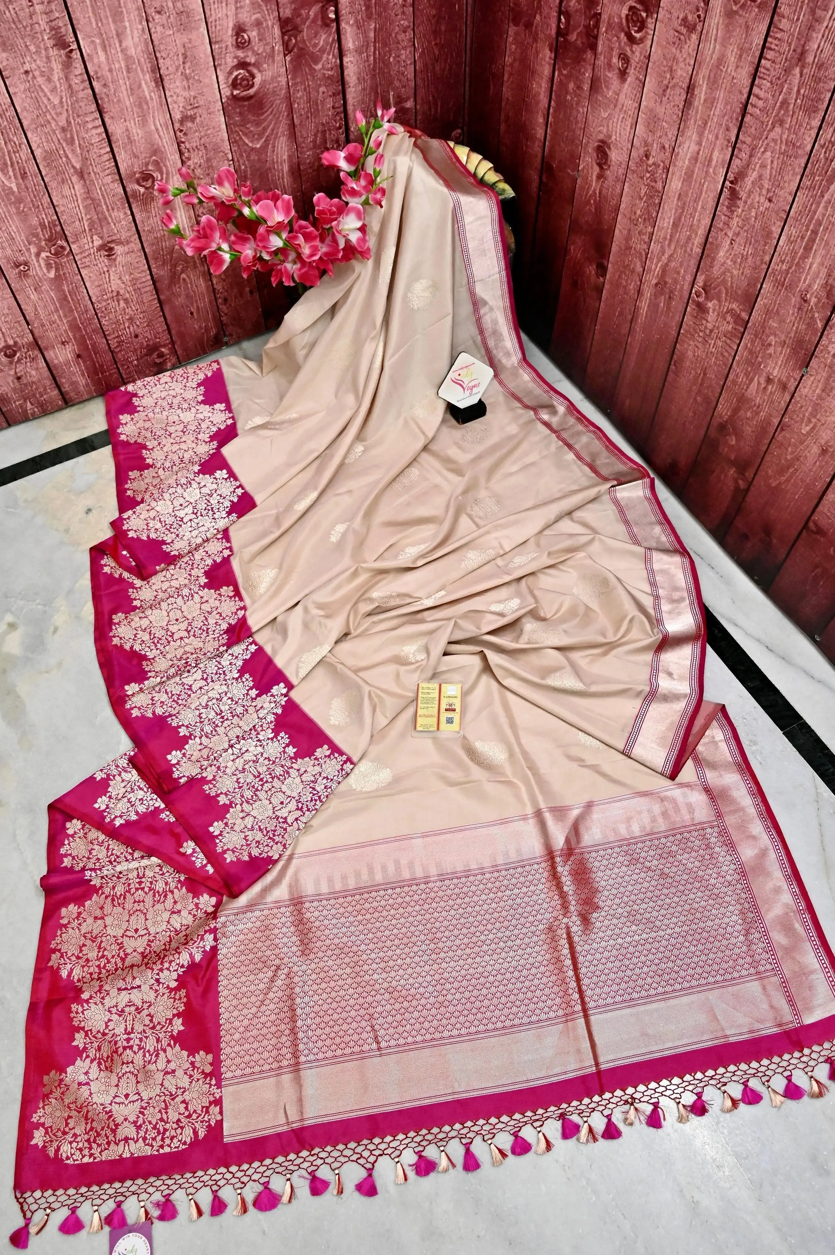 Offwhite and Magenta Color Katan Banarasi Saree with Silver Zari Work