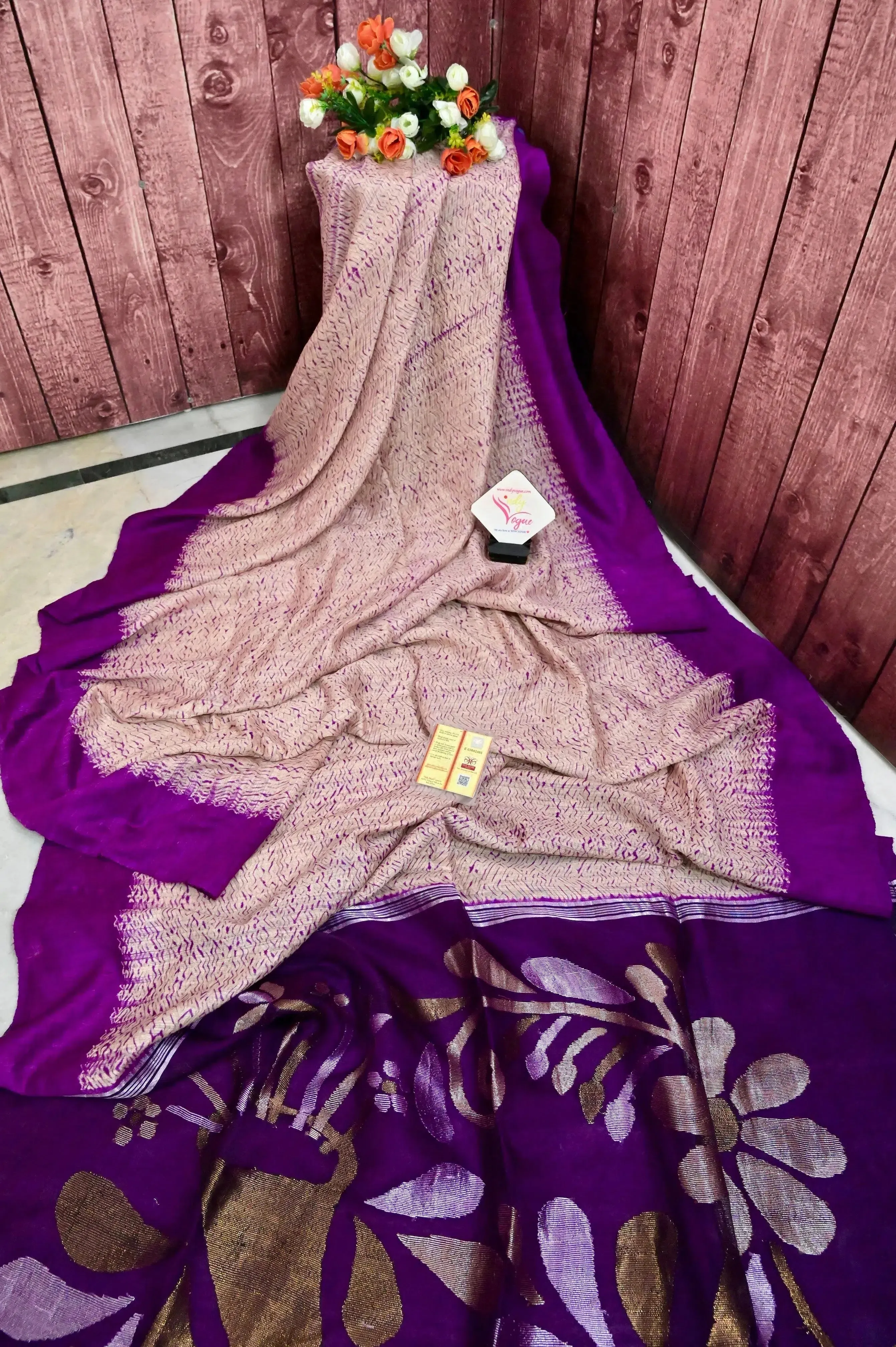 Offwhite and Purple Color Matka Saree with Shibori Dye and Muslin Jamdani Pallu