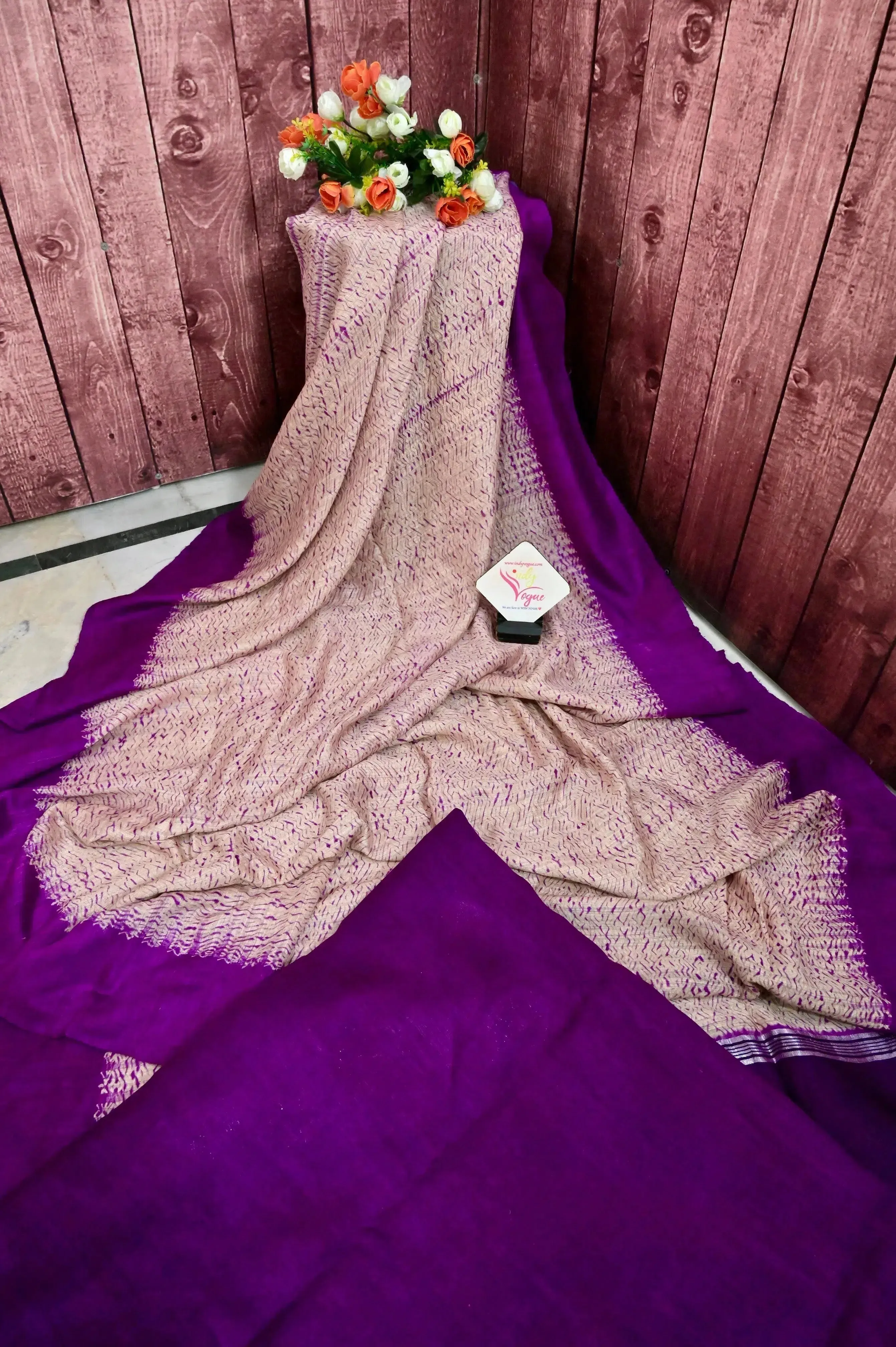 Offwhite and Purple Color Matka Saree with Shibori Dye and Muslin Jamdani Pallu