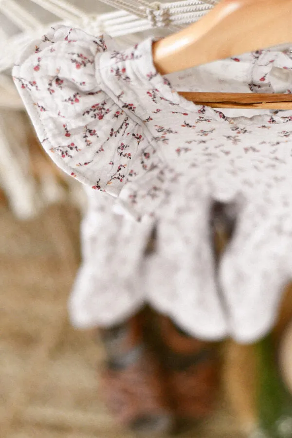 Patterned muslin dress - Delicate wild flowers