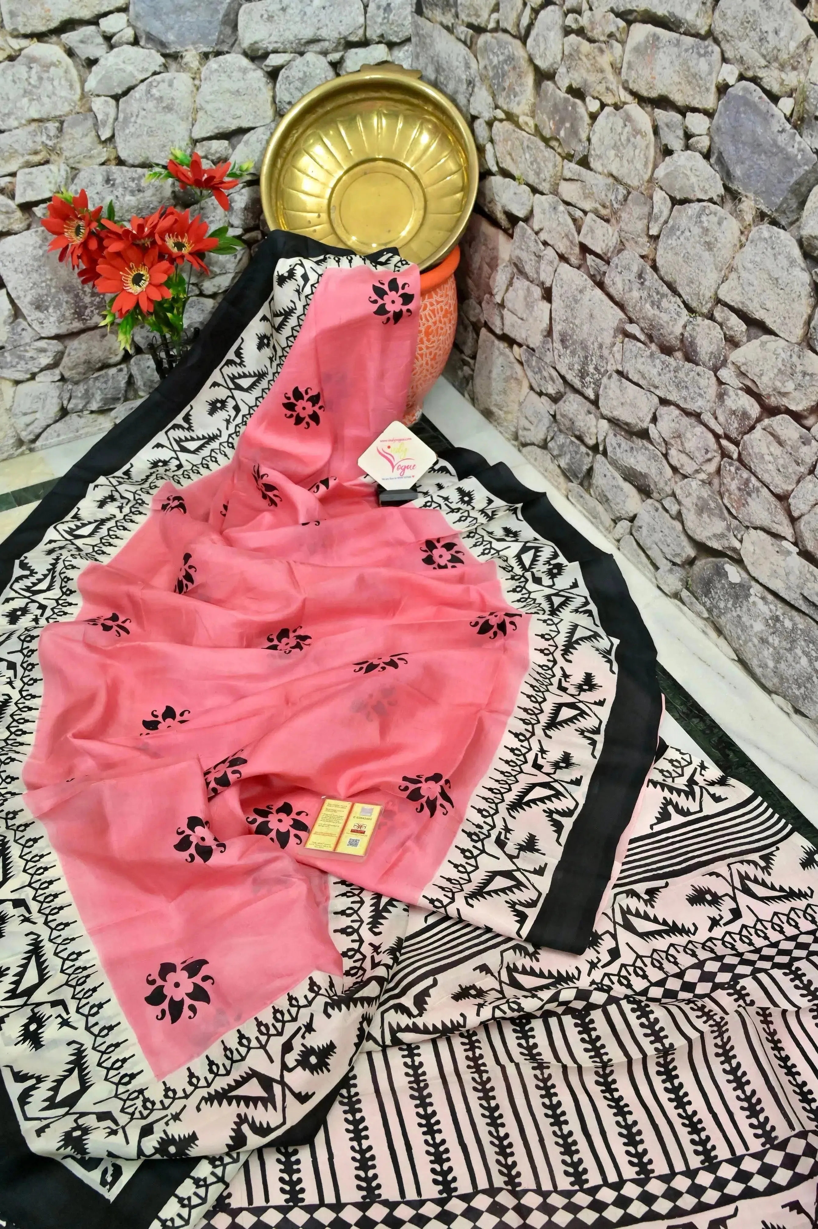 Pink and Black Color Pure Bishnupur Silk Saree with Jamdani Hand Block Print