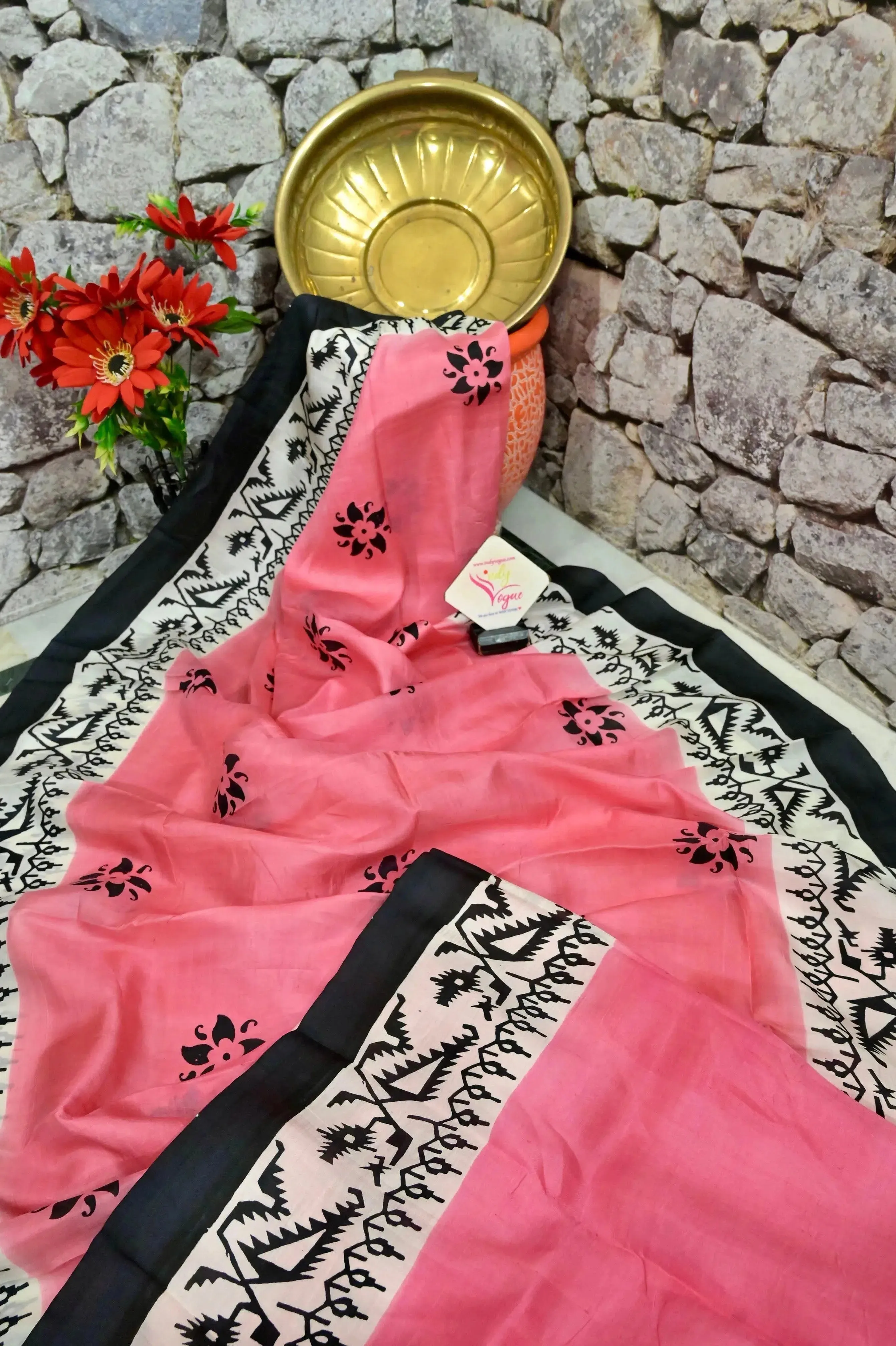 Pink and Black Color Pure Bishnupur Silk Saree with Jamdani Hand Block Print