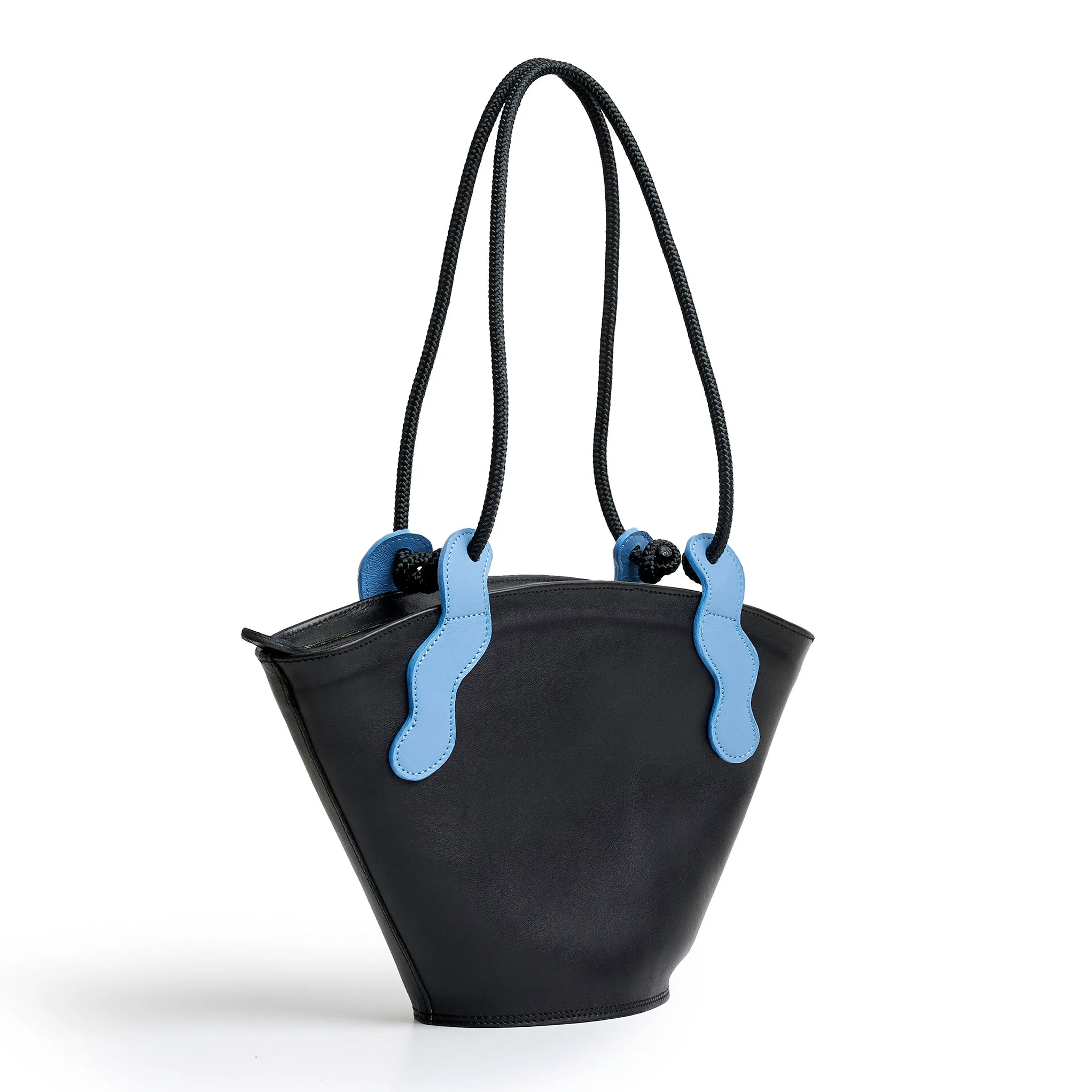 Project Dyad || Black Color trapeze-shaped cow leather Inner small pocket Rope handle Emele Zipper Bag