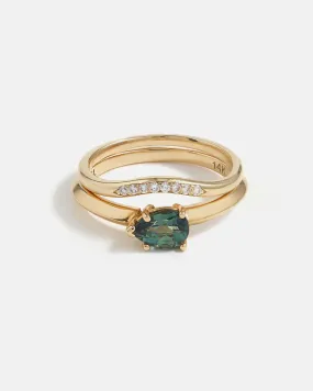 Pyrus Ring with Green Australian Sapphire and Stratura Wave Wedding Band with lab grown diamonds