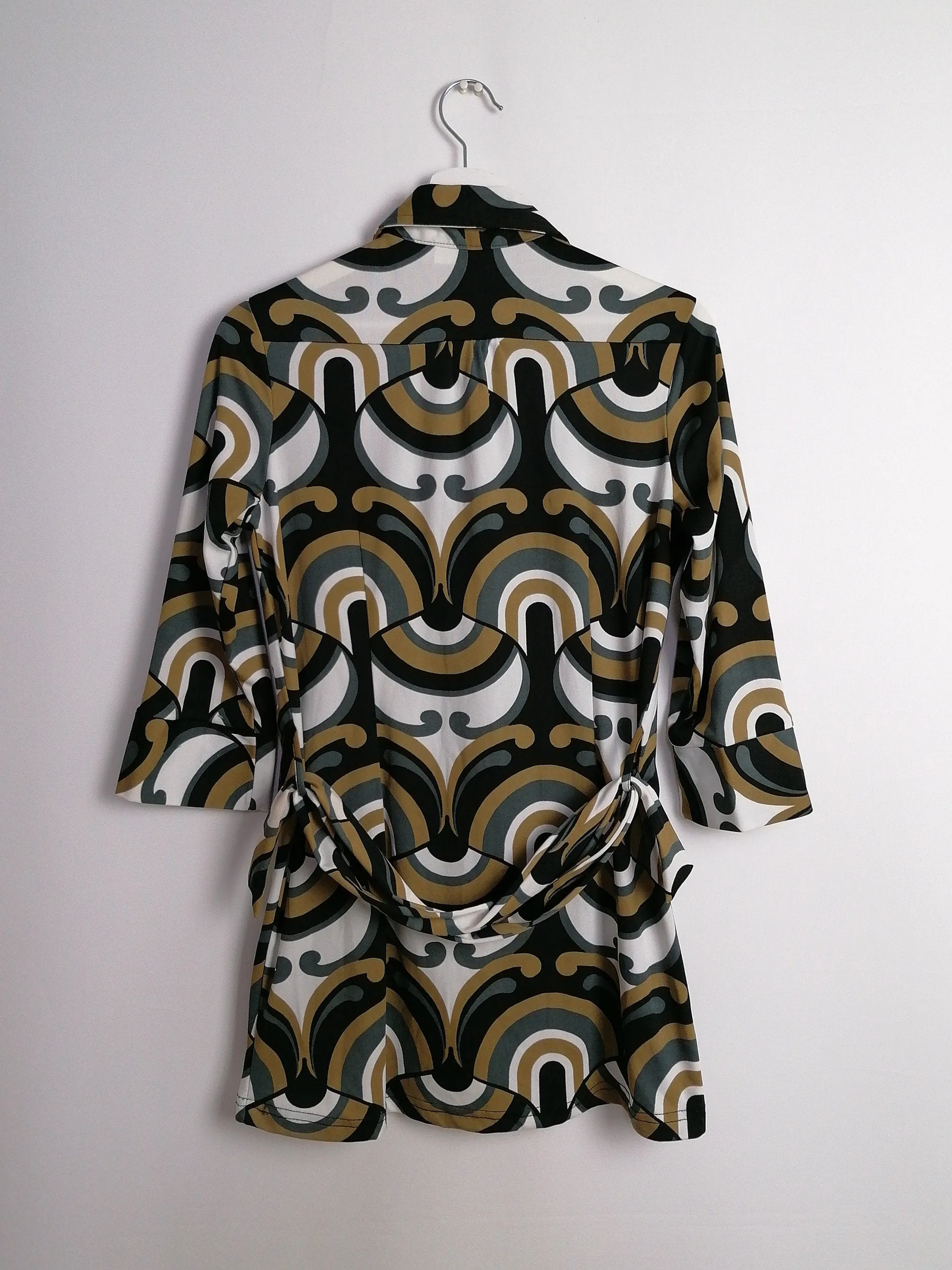 Retro Pattern Button-up Dress Blouse - size S-M