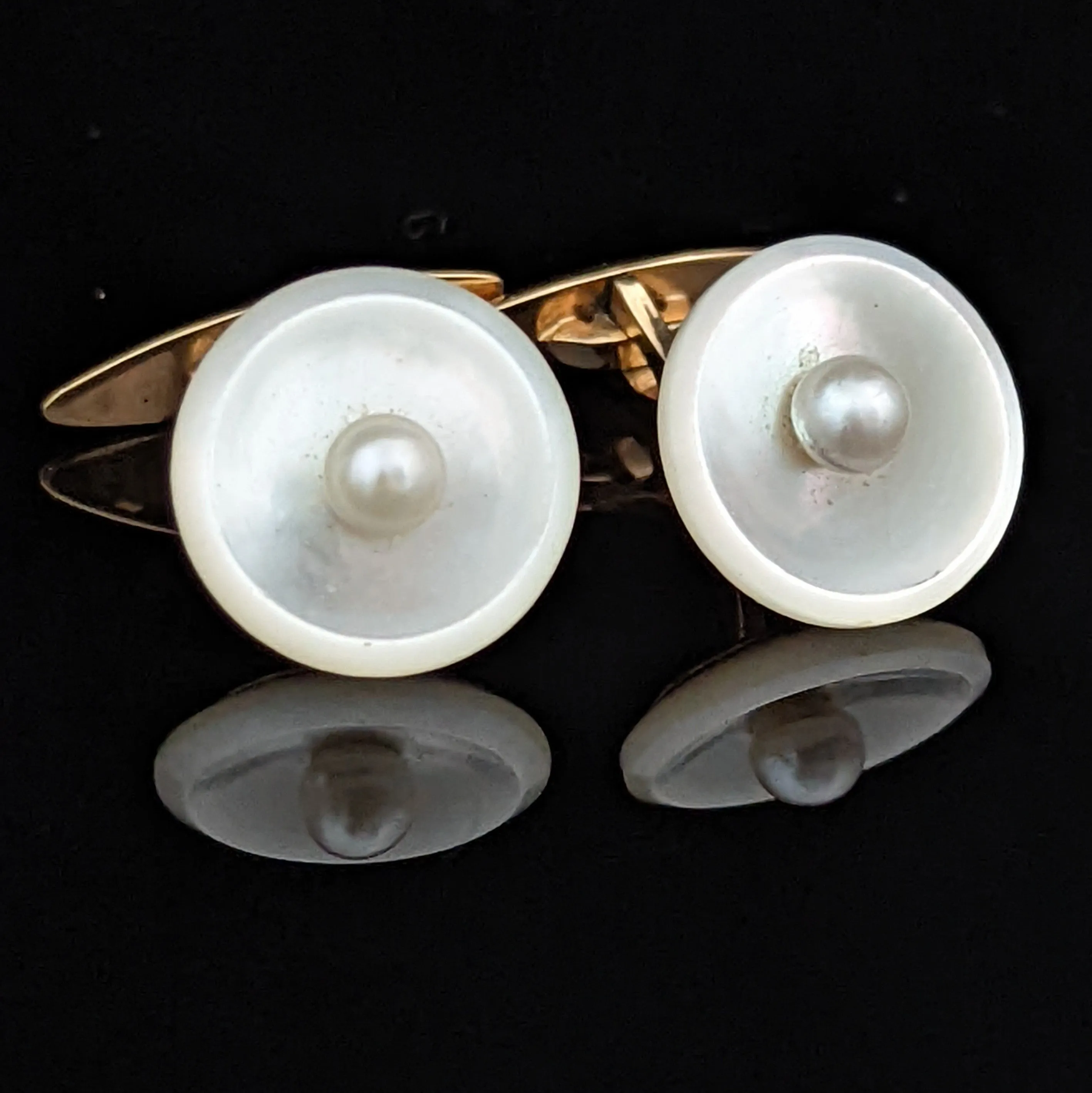 The Delft - Vintage Pearl MOP 14k Gold Cufflinks